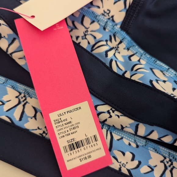 Lilly Pulitzer Carpe Vita Flare Leggings - Picture 8 of 8
